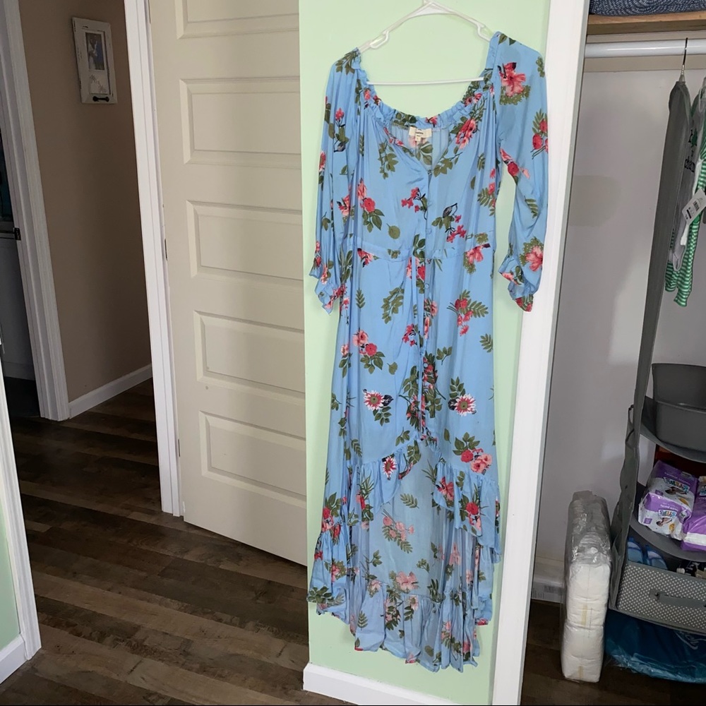 Entro High-Low Off Shoulder Dress